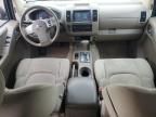 2005 Nissan Frontier Crew Cab LE