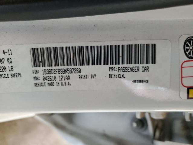 2011 Dodge Avenger lux