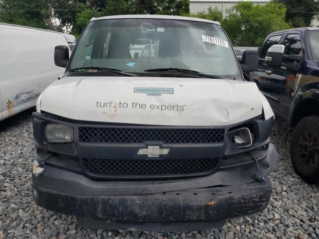 2005 Chevrolet Express G2500