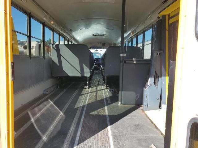 2014 Ic Corporation CE Series School-School Bus