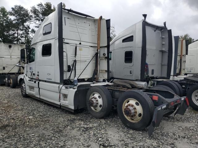 2016 Volvo VNL Semi Truck
