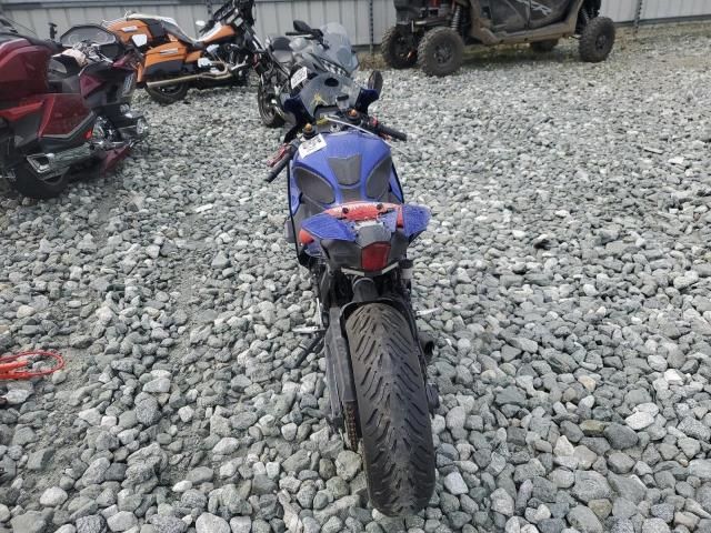 2024 Yamaha YZFR7
