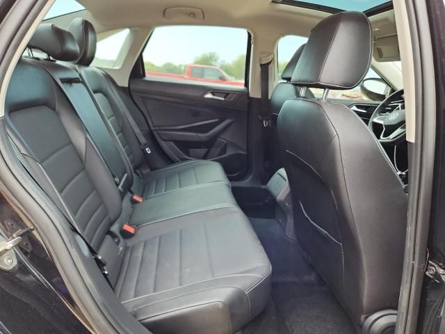 2022 Volkswagen Jetta se