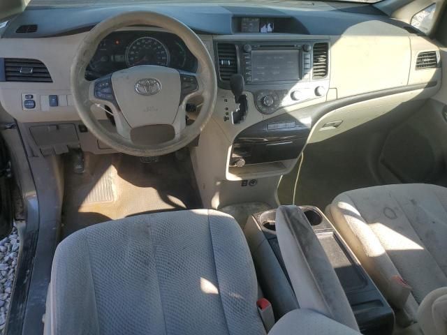 2012 Toyota Sienna LE