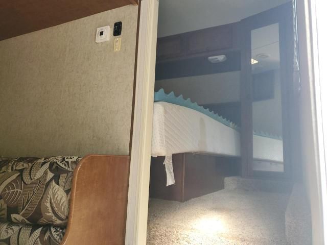 2013 Prowler Camper