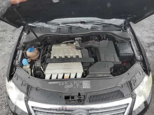 2007 Volkswagen Passat 3.6L 4MOTION Wagon Luxury