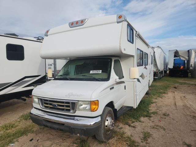 2006 Ford Econoline E450 Super Duty Cutaway Van