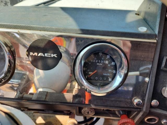 1997 Mack RD690S Dump Truck