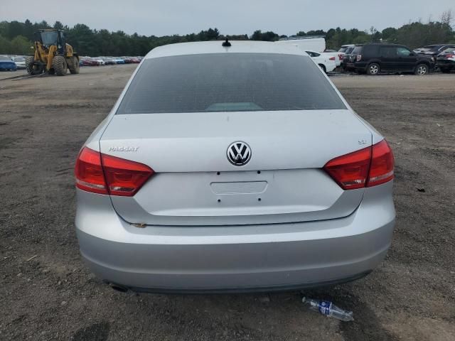 2013 Volkswagen Passat SE