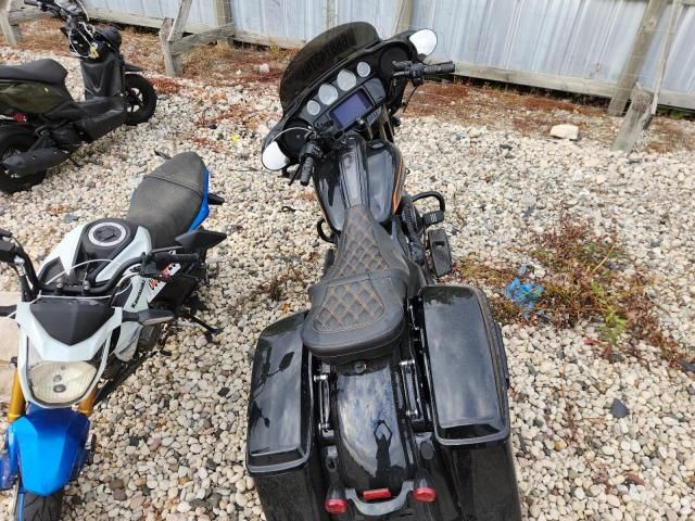 2022 Harley-Davidson Flhxs