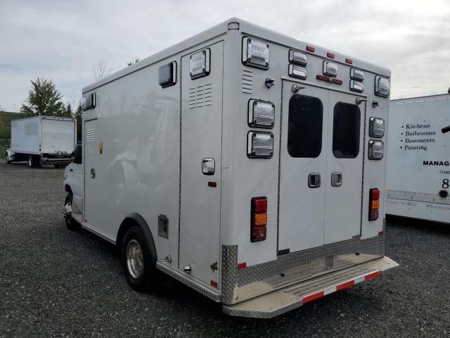 2024 Ford Econoline CU