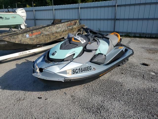 2024 Sea Doo GTI SE