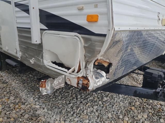 2010 Zinger Trailer