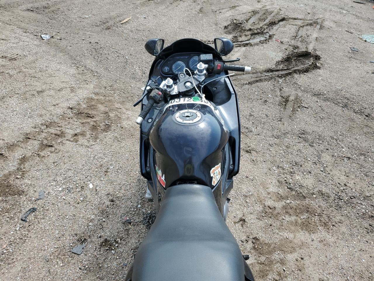 2001 Kawasaki ZX600 E