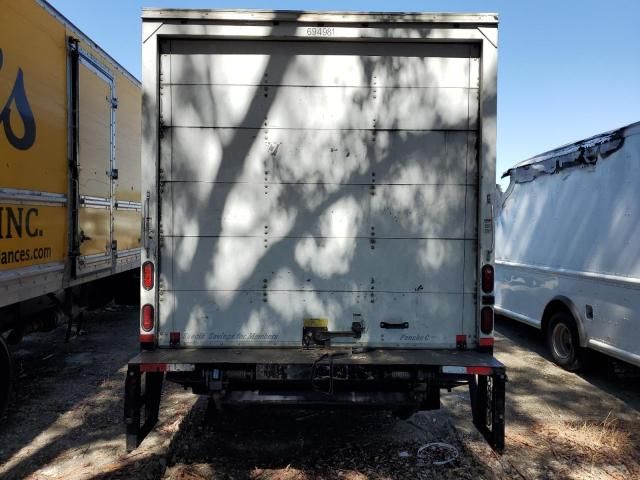 2015 Isuzu NPR-Trucks