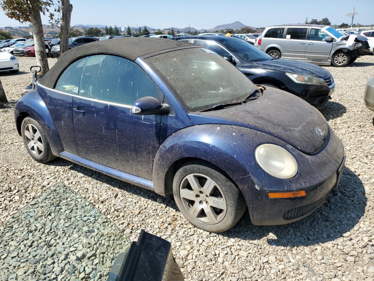 2006 Volkswagen New Beetle Convertible Option Package 1