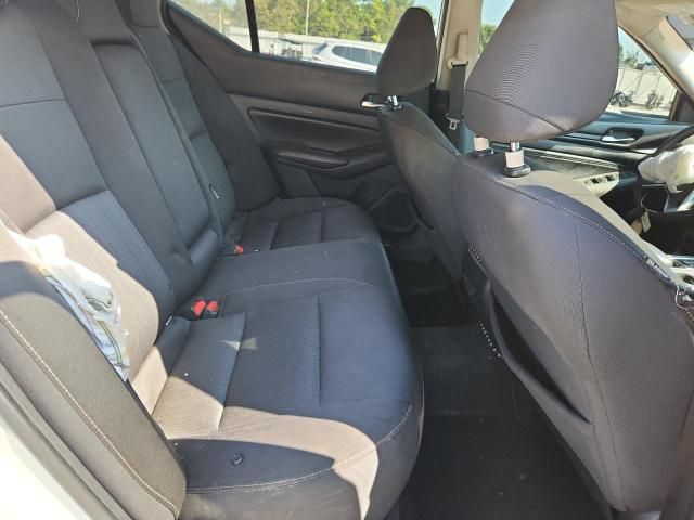 2019 Nissan Altima S