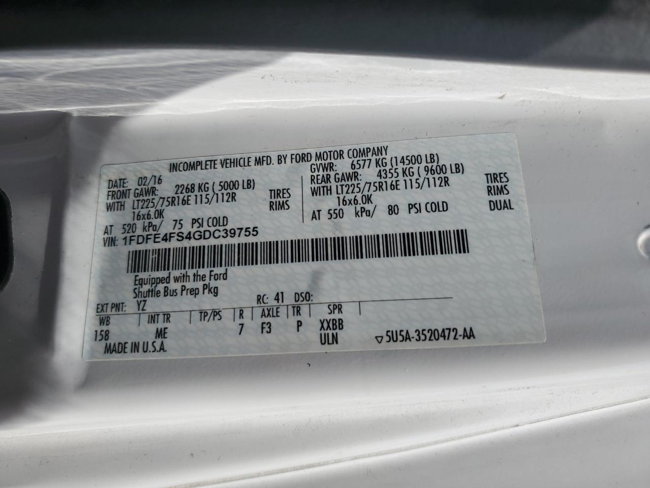 2016 Ford Econoline E450 Super Duty Cutaway Van