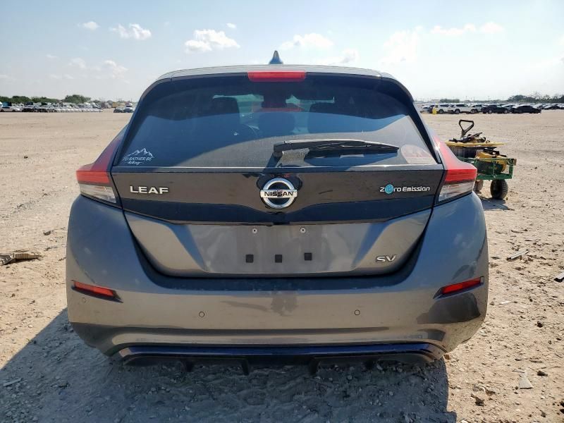 2022 Nissan Leaf SV