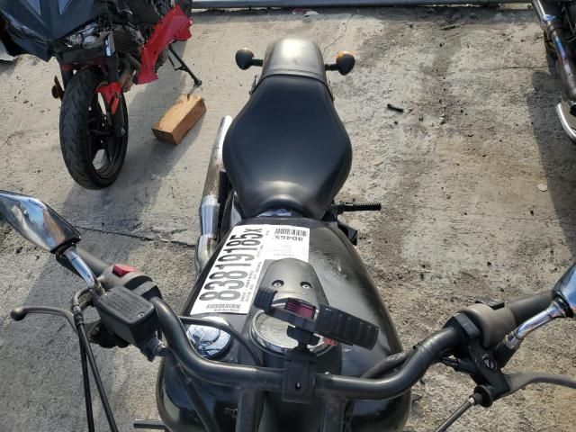 2015 Honda VT750 C2B