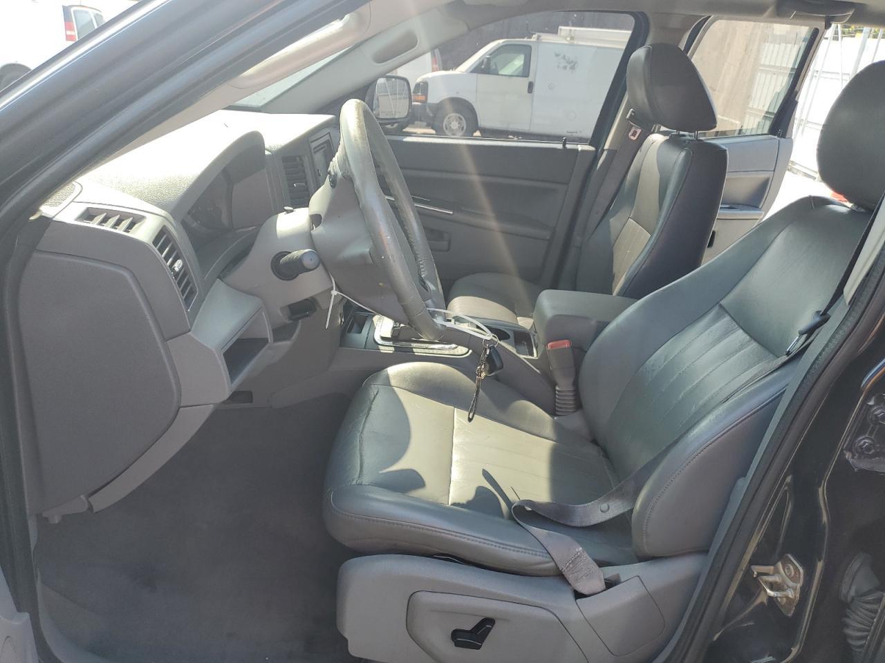 2005 Jeep Grand Cherokee Laredo