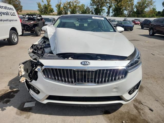 2017 KIA Cadenza Premium