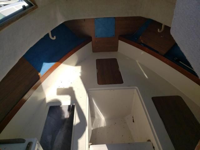 1988 Grady White Boat
