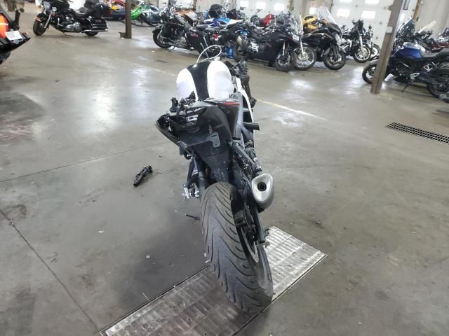 2017 Yamaha YZFR3 A