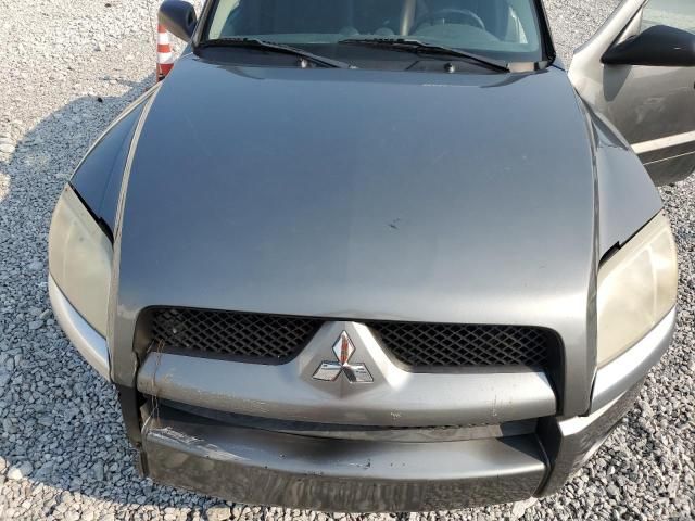2008 Mitsubishi Raider LS