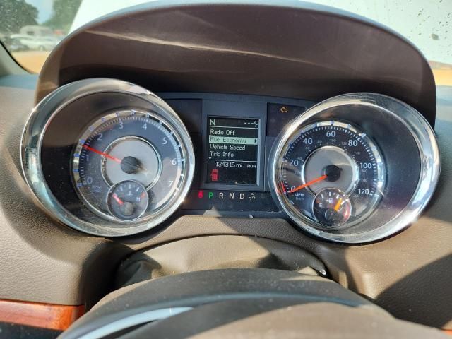 2014 Chrysler Town & Country Touring