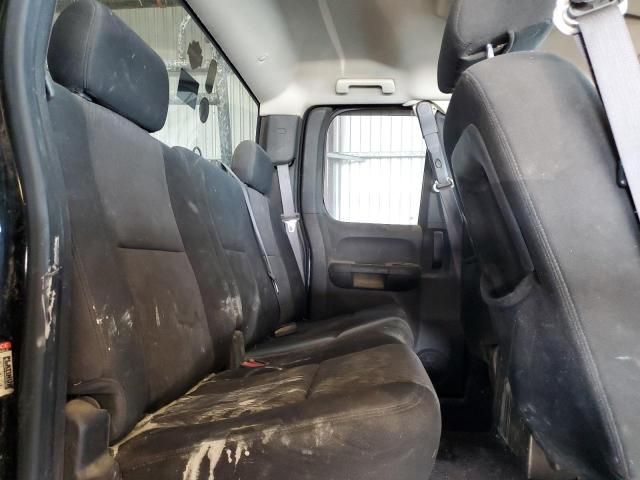 2010 Chevrolet Truck Slvrdo 1500 E C 4X4
