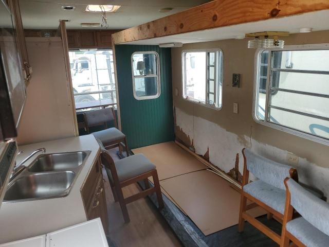 1998 Nu Wa Hitchhiker-RVS TOY Hauler Camper