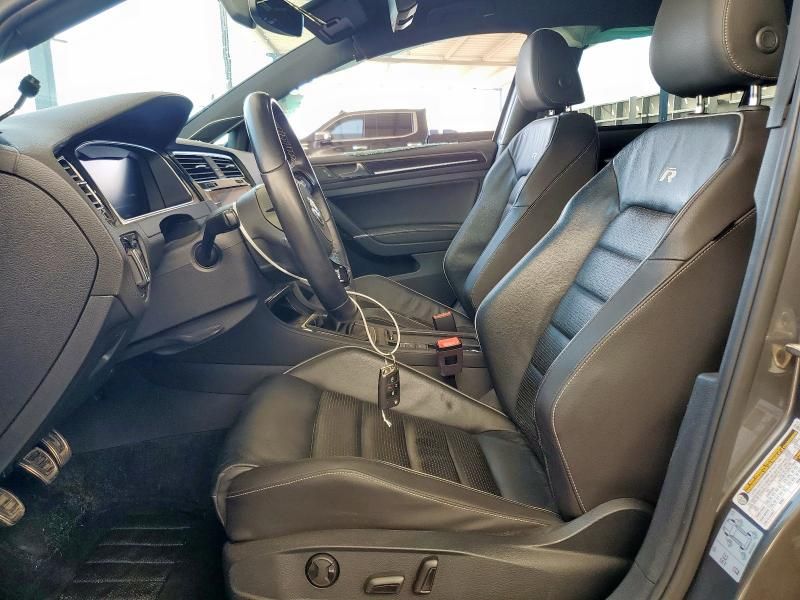 2018 Volkswagen Golf r