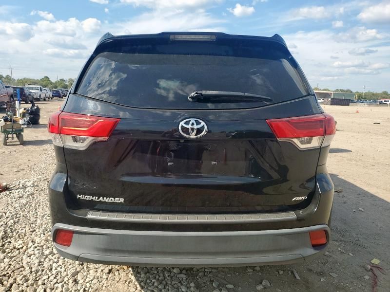 2019 Toyota Highlander LE