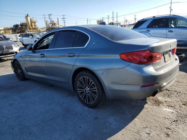 2019 BMW 530E