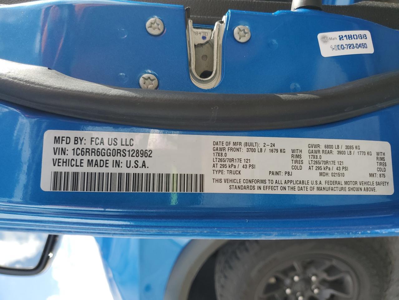 2024 Dodge Ram 1500 Classic slt