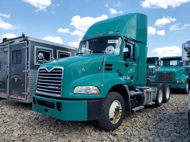 2014 Mack 600 CXU600