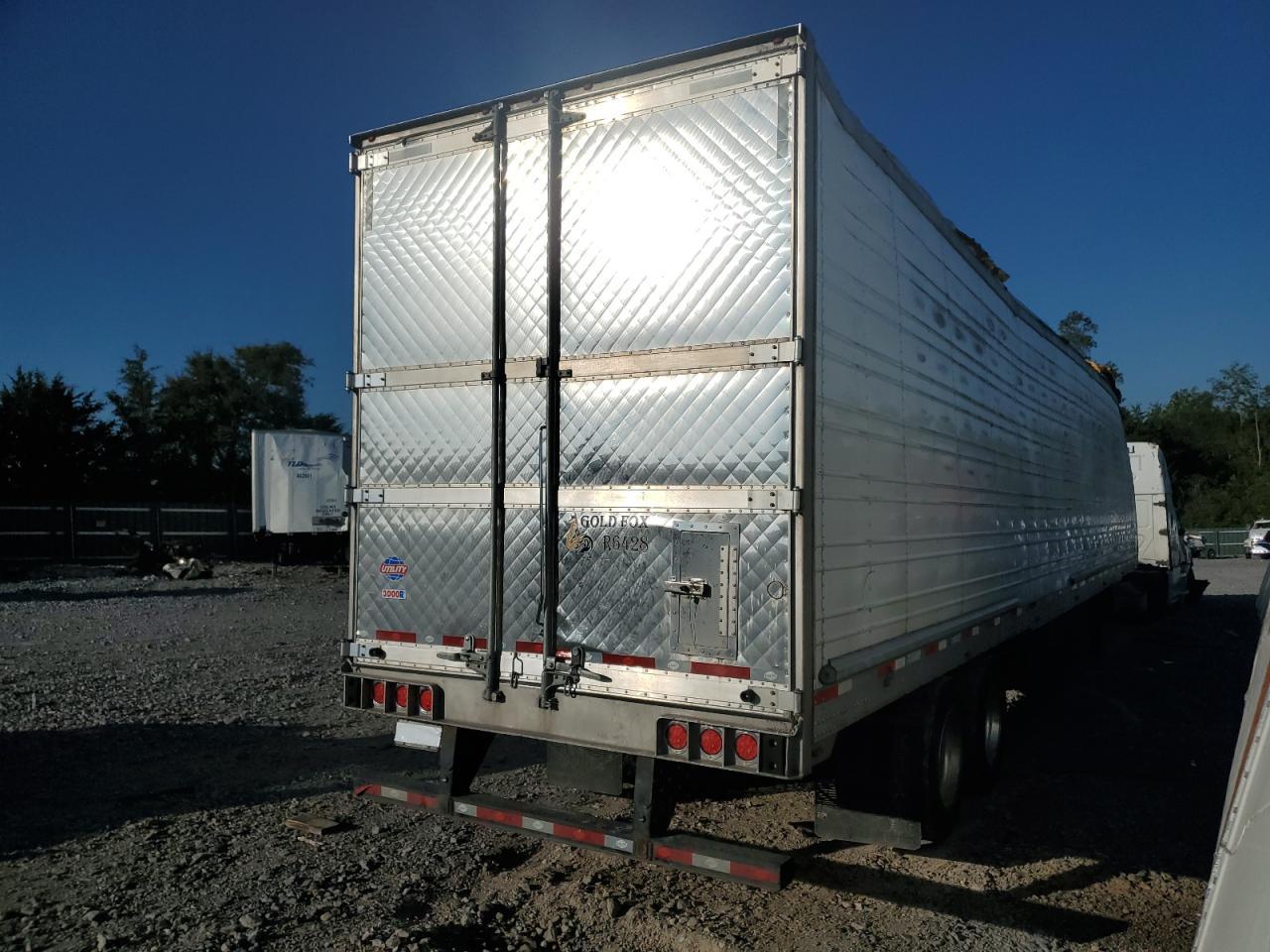 2024 Utility VS2RA Refrigerated Van Trailer