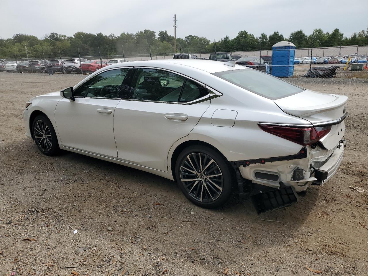 2023 Lexus Es 350 Base