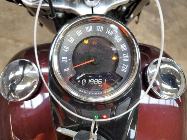 2018 Harley-Davidson Flhc Heritage Classic