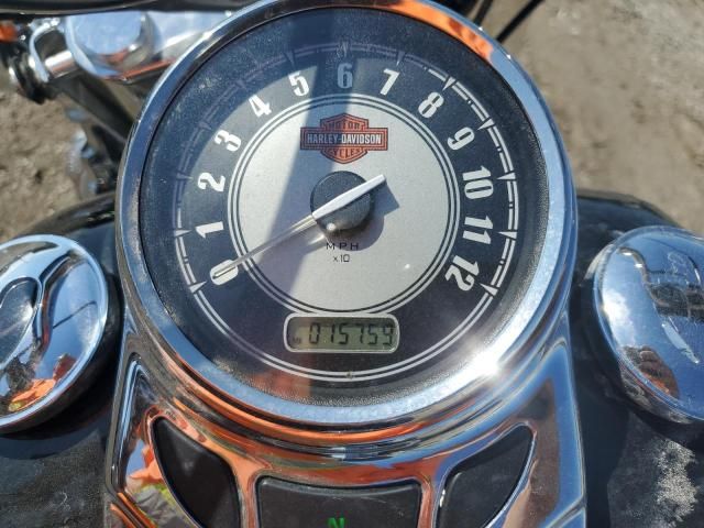 2010 Harley-Davidson Flstc