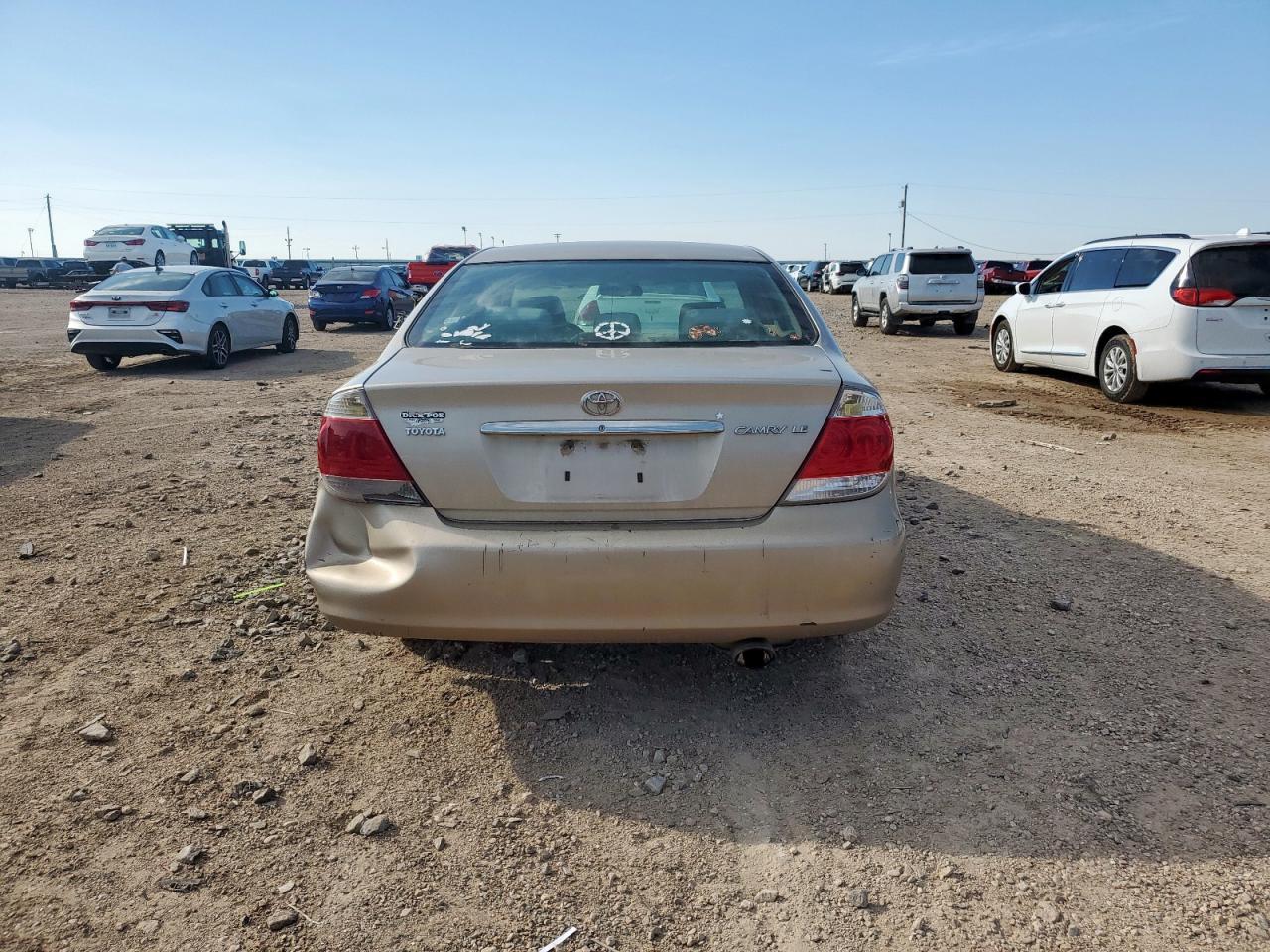 2006 Toyota Camry le