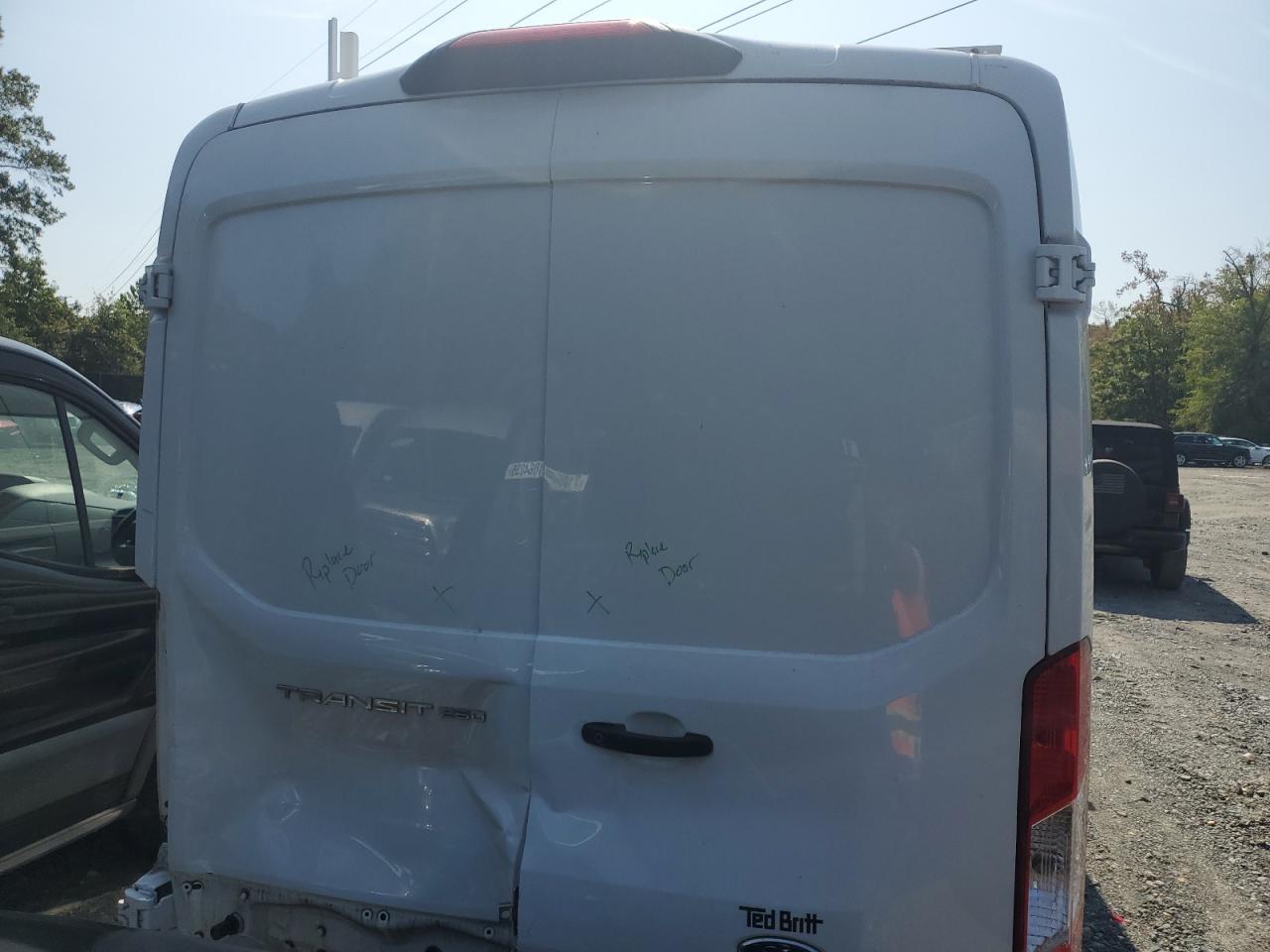 2023 Ford Transit T-250