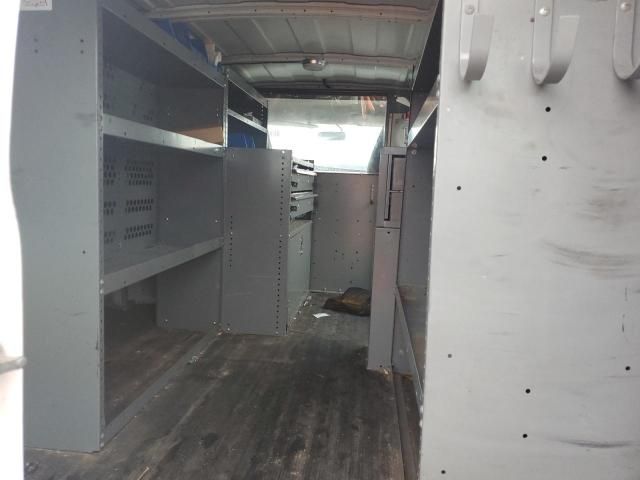 2013 Chevrolet Express G2500