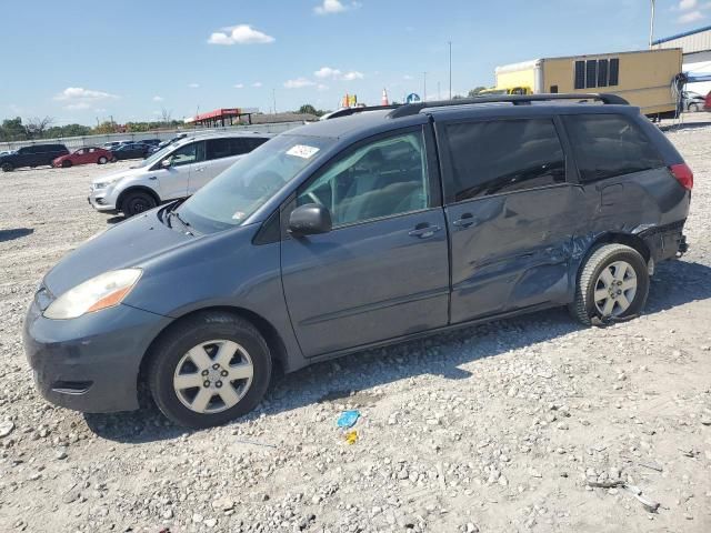 2009 Toyota Sienna CE