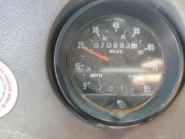 1997 Mack RD600 Dump Truck