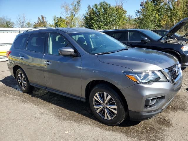 2020 Nissan Pathfinder SV