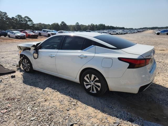 2019 Nissan Altima S