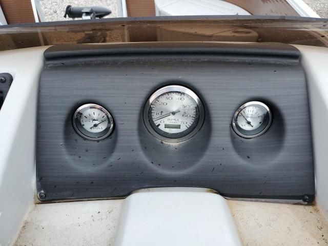 2023 Bennington Marine Boat-Boats Pontoon Boat