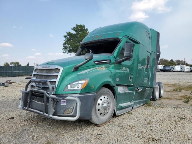 2021 Freightliner Cascadia 126 Semi Truck